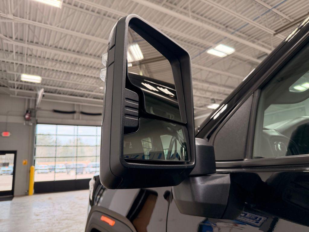 used 2022 GMC Sierra 2500 car, priced at $38,998