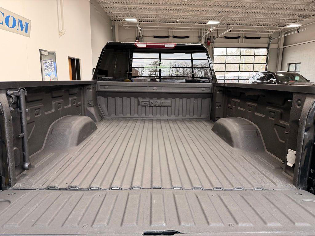 used 2022 GMC Sierra 2500 car, priced at $38,998