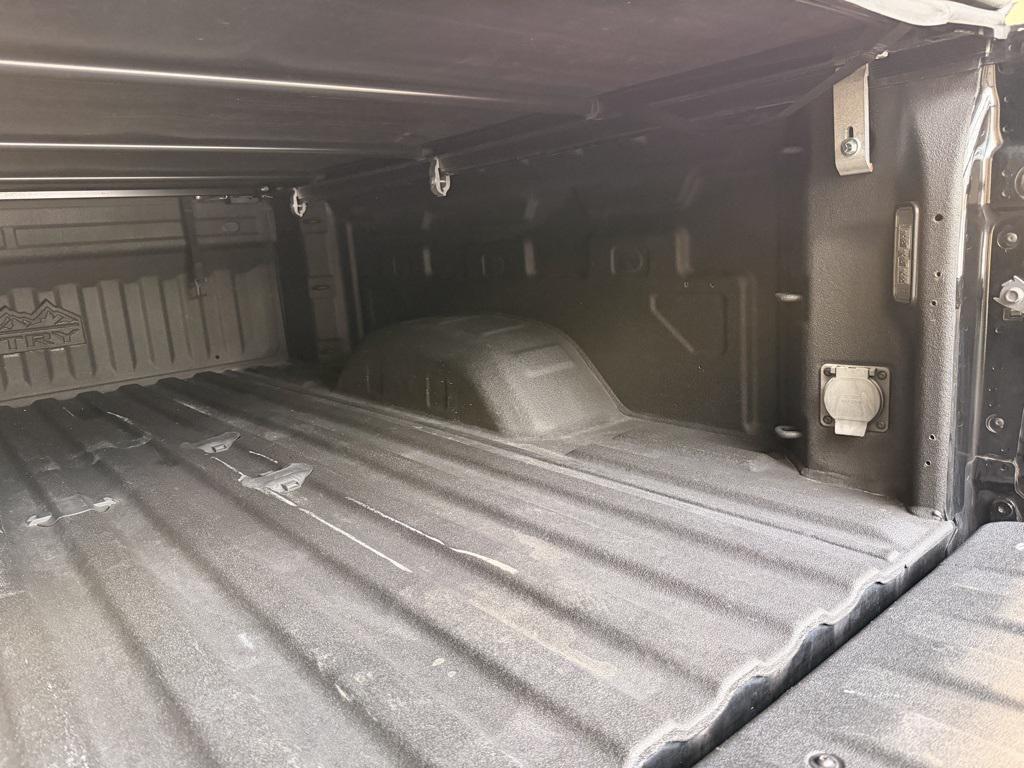 used 2022 Chevrolet Silverado 2500 car, priced at $59,997