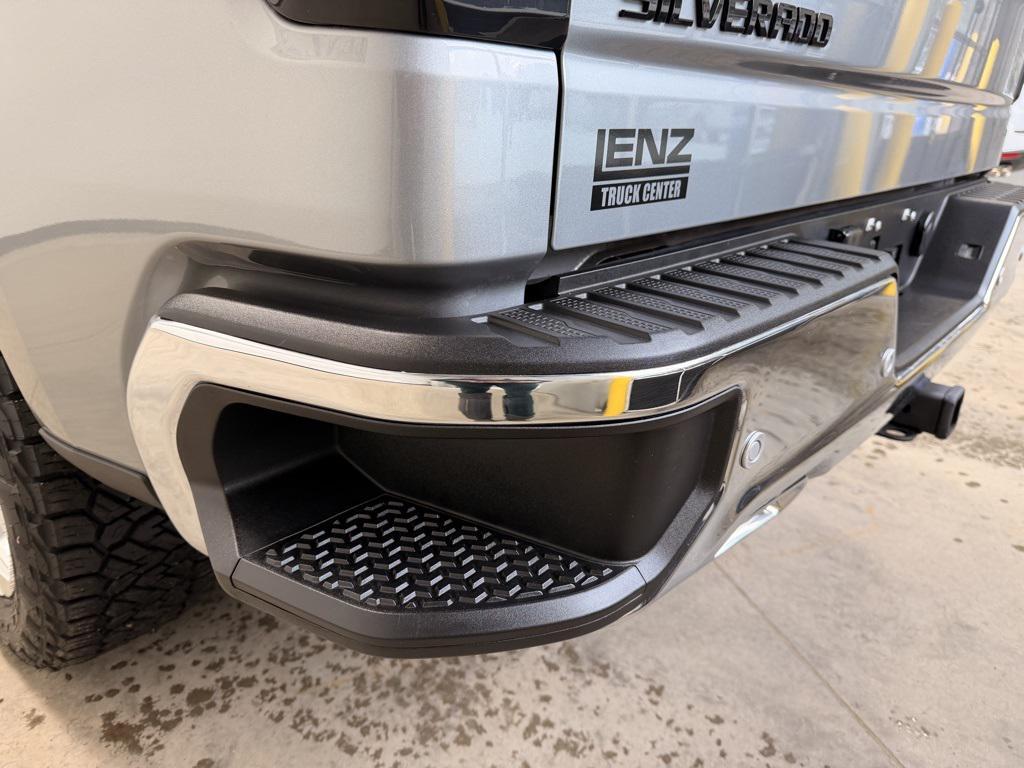 used 2023 Chevrolet Silverado 1500 car, priced at $45,997