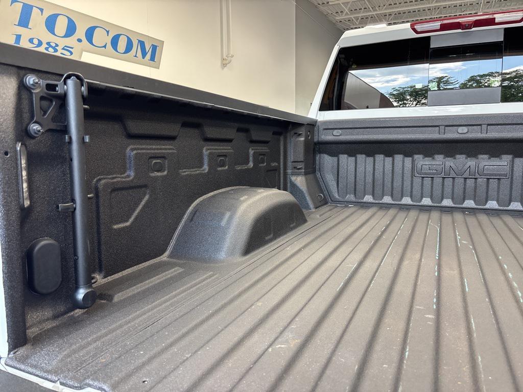 used 2025 GMC Sierra 2500 car, priced at $73,992
