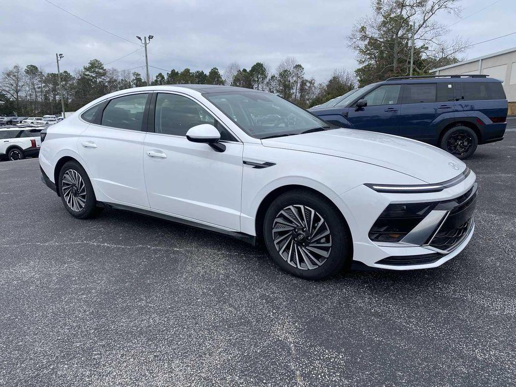 new 2026 Hyundai Sonata Hybrid car, priced at $33,907