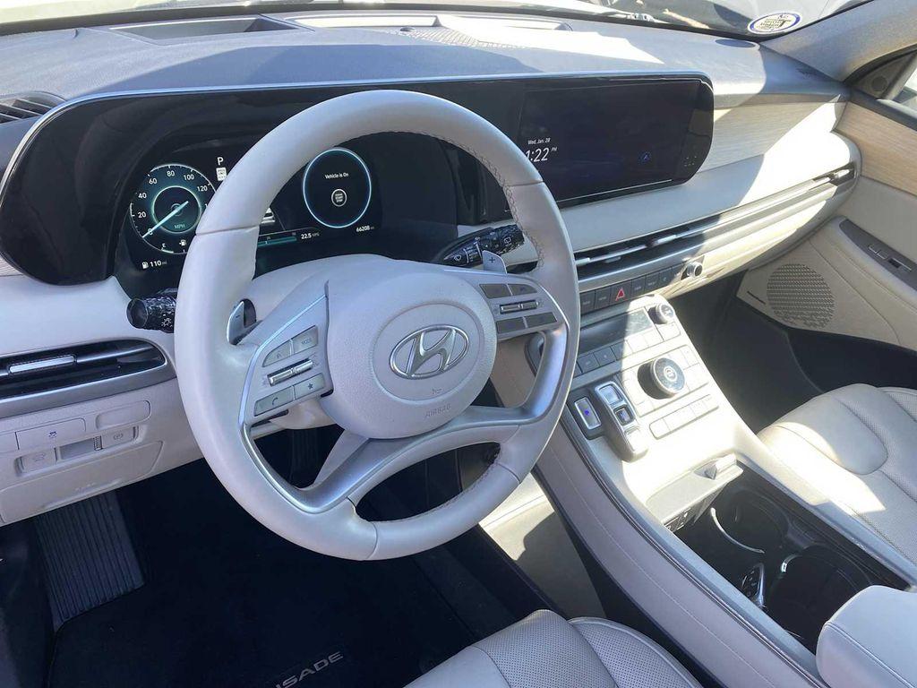 used 2024 Hyundai Palisade car, priced at $30,989