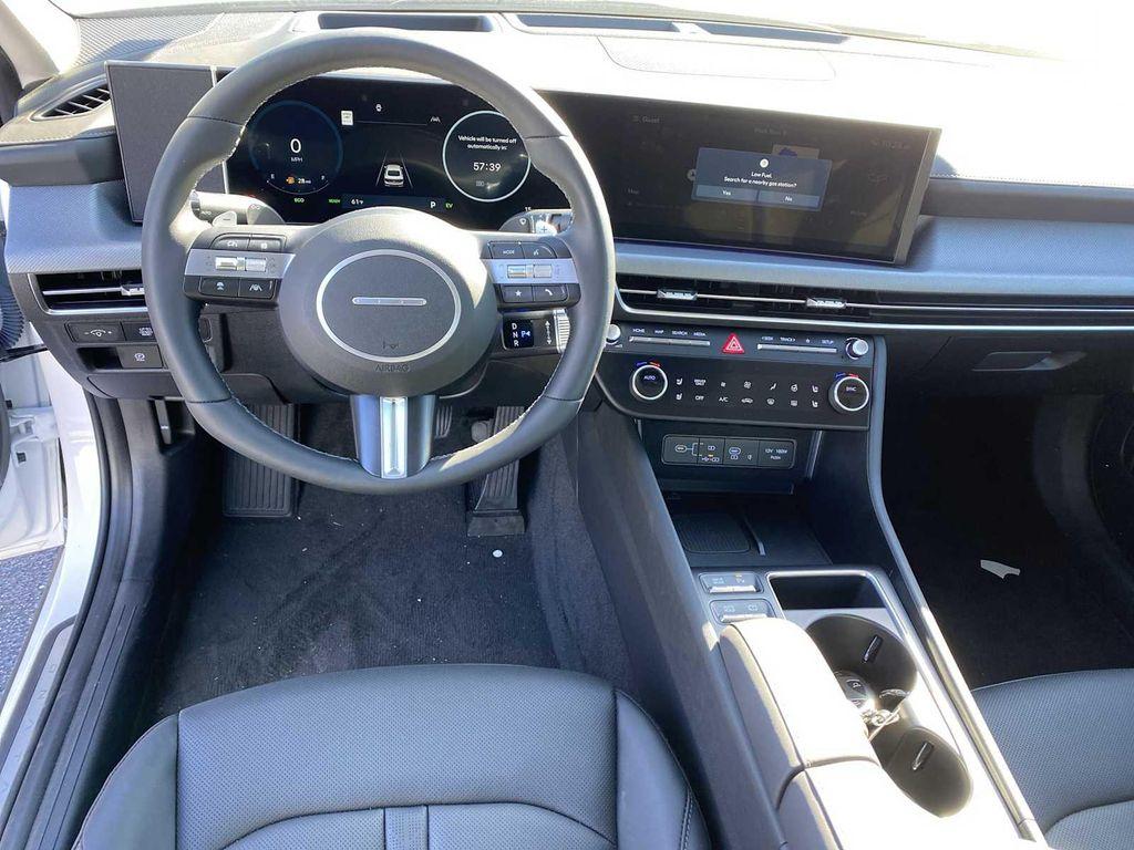 new 2025 Hyundai Sonata Hybrid car, priced at $36,079