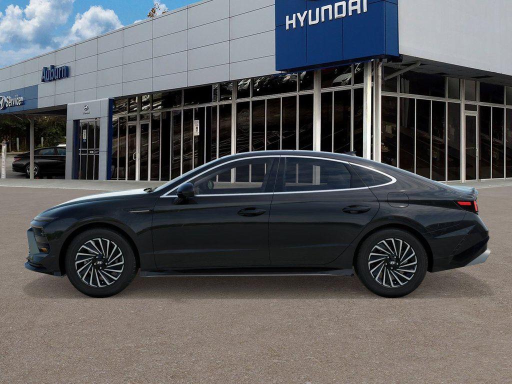 new 2026 Hyundai Sonata Hybrid car, priced at $39,085