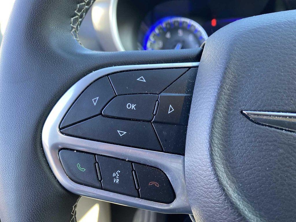 used 2023 Chrysler Pacifica car, priced at $25,900