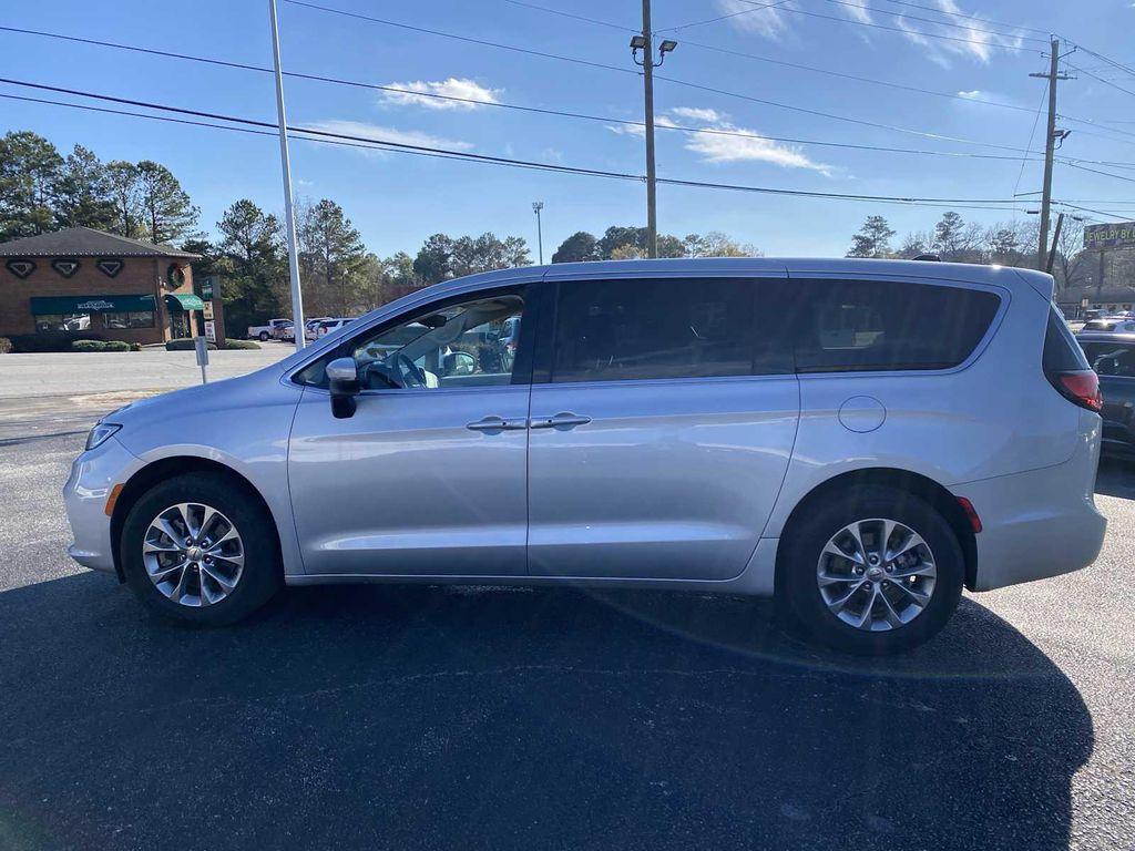 used 2023 Chrysler Pacifica car, priced at $25,900
