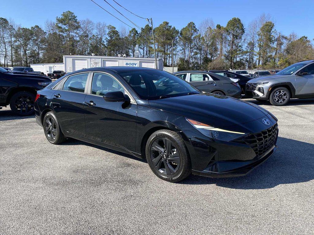 used 2022 Hyundai Elantra car, priced at $12,959