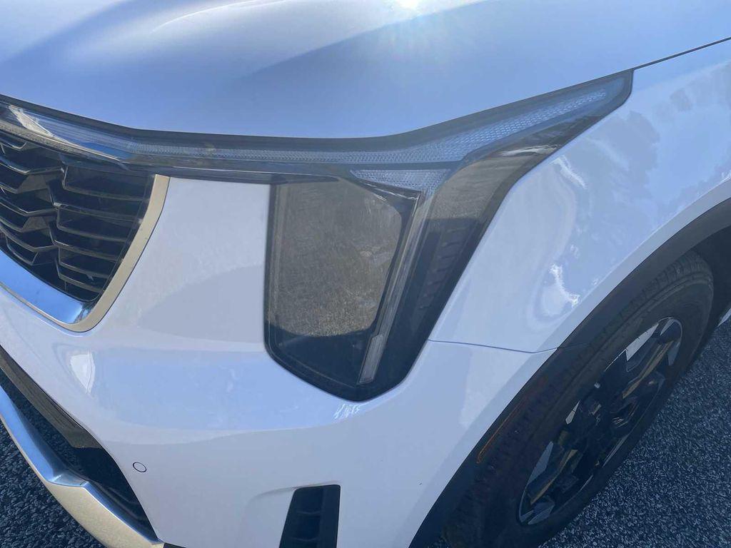 used 2024 Kia Sorento car, priced at $28,988