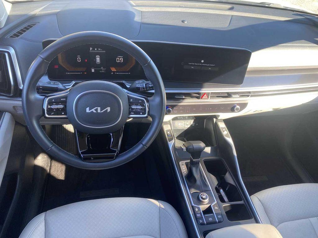 used 2024 Kia Sorento car, priced at $28,988