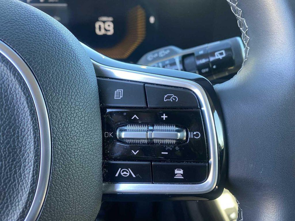used 2024 Kia Sorento car, priced at $28,988