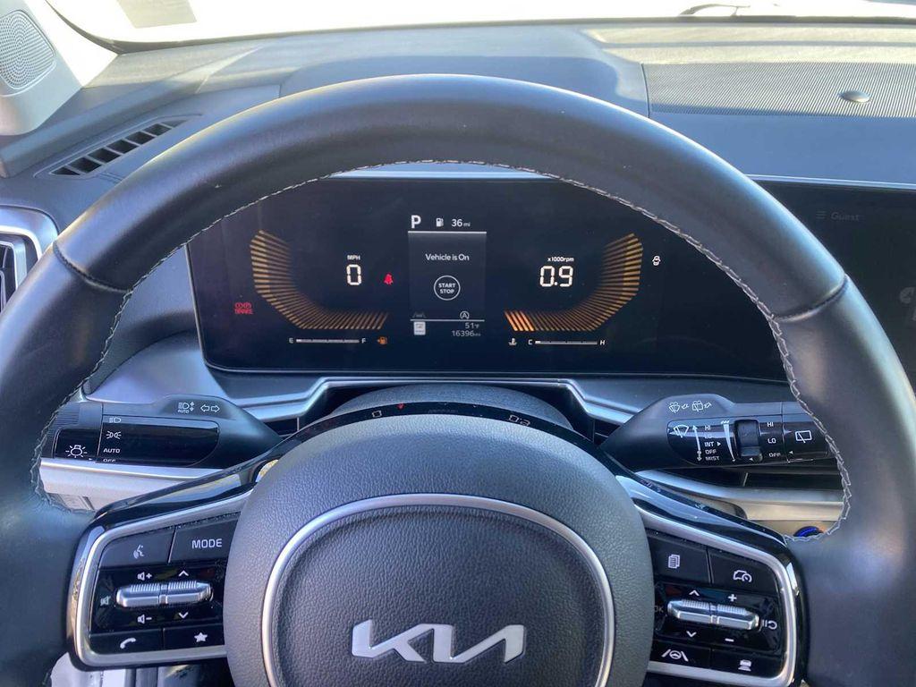 used 2024 Kia Sorento car, priced at $28,988