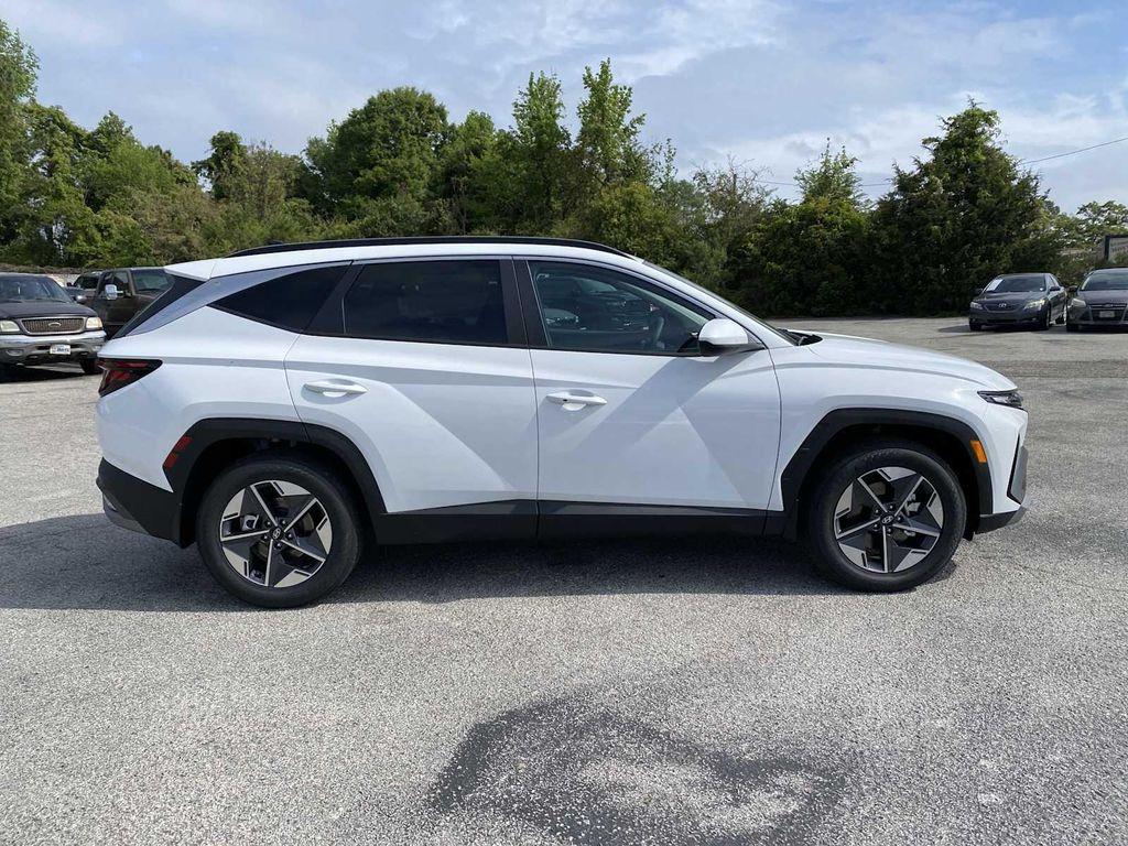 new 2026 Hyundai Tucson car, priced at $29,904