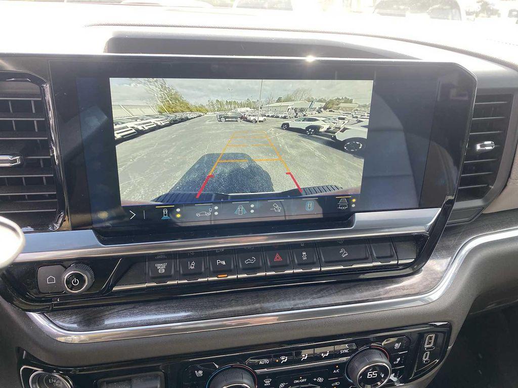 used 2025 Chevrolet Silverado 2500 car, priced at $69,989