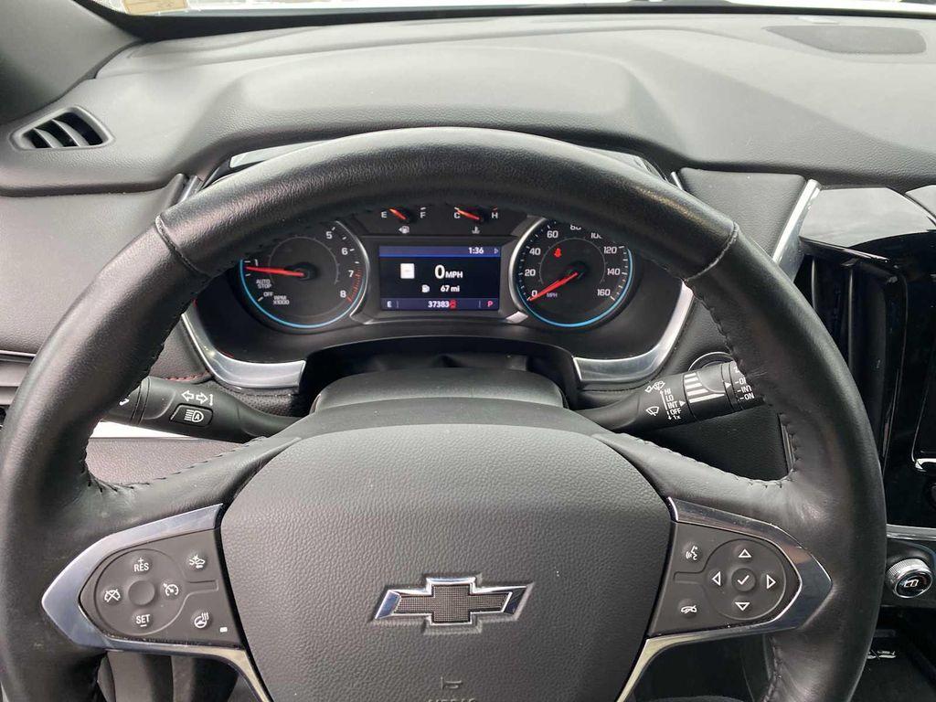 used 2022 Chevrolet Traverse car, priced at $30,800