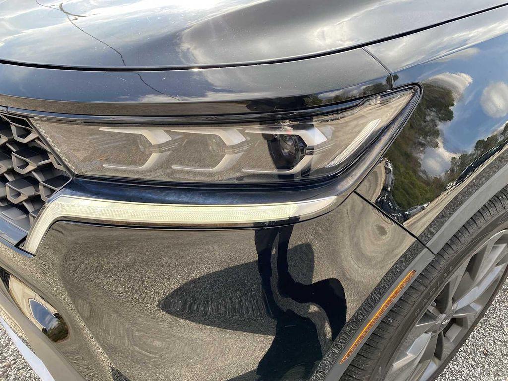 used 2023 Kia Sorento car, priced at $29,000