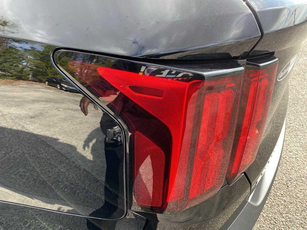 used 2023 Kia Sorento car, priced at $29,000