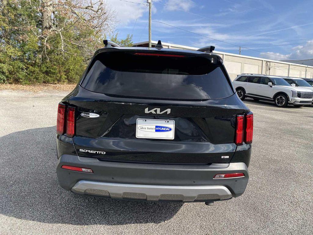 used 2023 Kia Sorento car, priced at $29,000