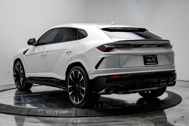 used 2022 Lamborghini Urus car, priced at $222,598