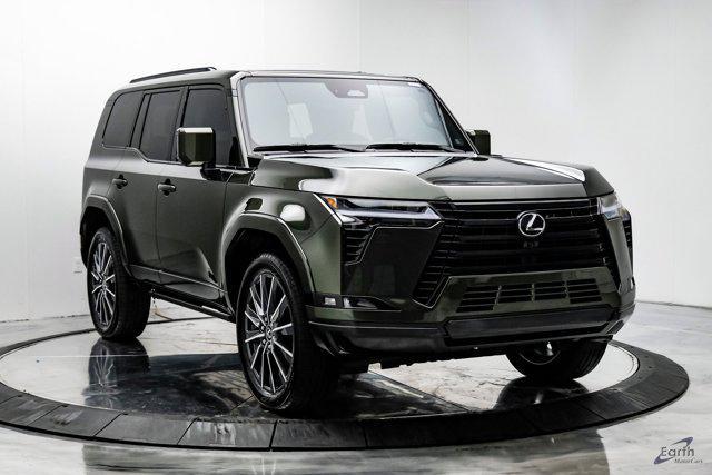 used 2025 Lexus GX 550 car, priced at $101,298