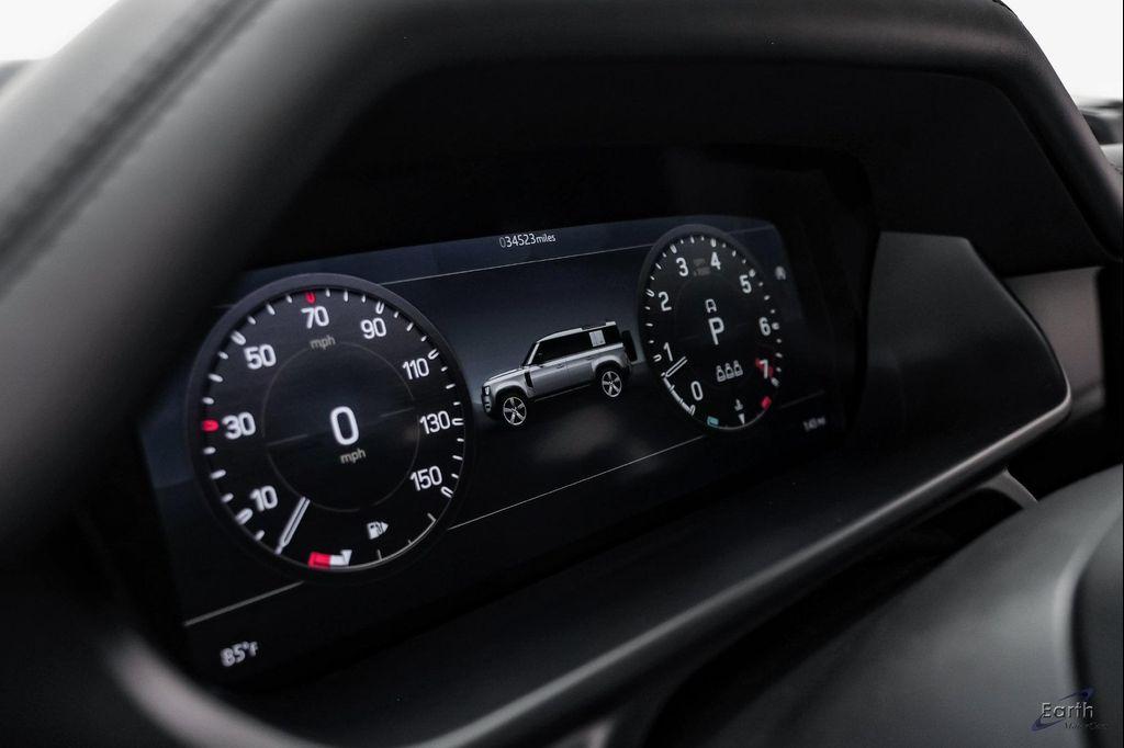 Land Rover Defender view 38