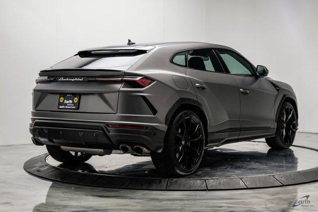 used 2022 Lamborghini Urus car, priced at $240,272