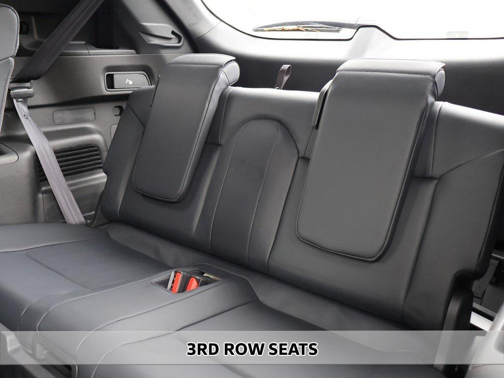 new 2025 Mitsubishi Outlander PHEV car, priced at $42,515