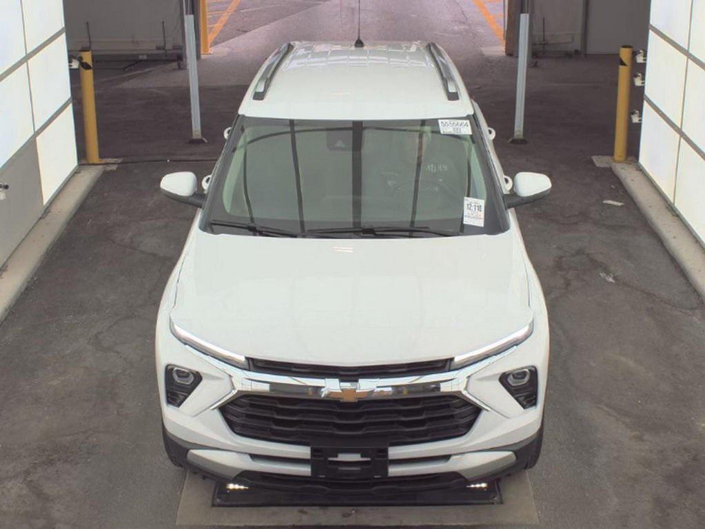 used 2024 Chevrolet TrailBlazer car, priced at $17,990