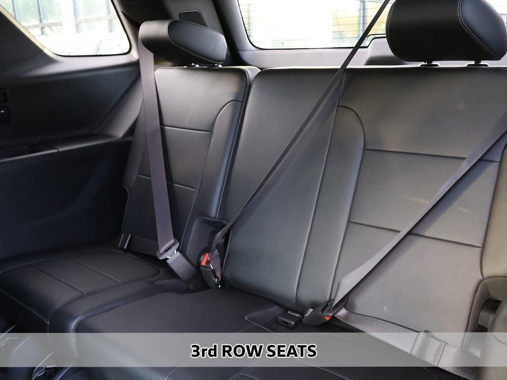 used 2023 Chevrolet Traverse car, priced at $23,790