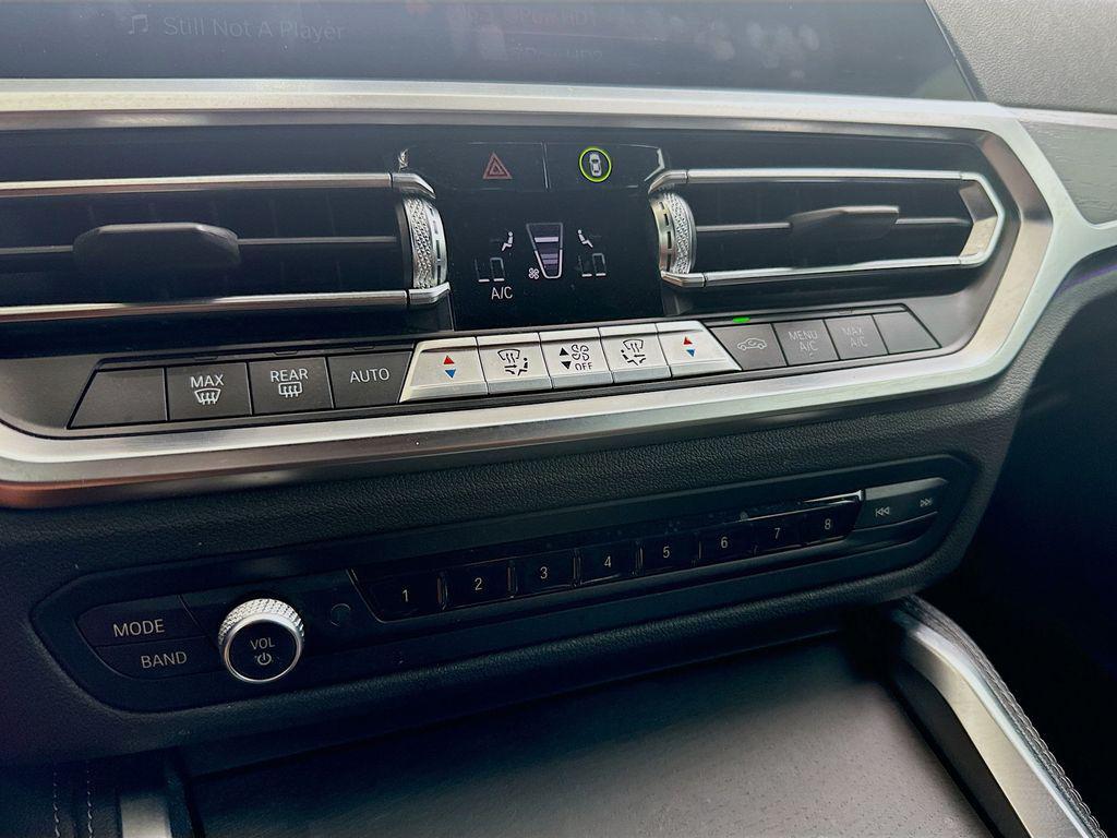 BMW 4 Series view 23