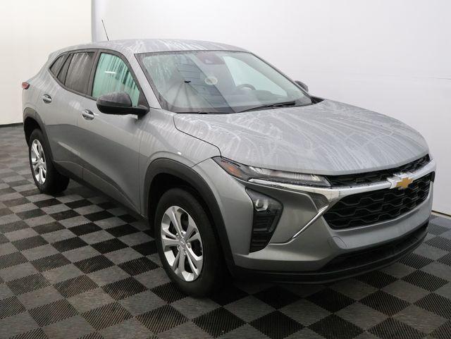 used 2024 Chevrolet Trax car, priced at $19,993