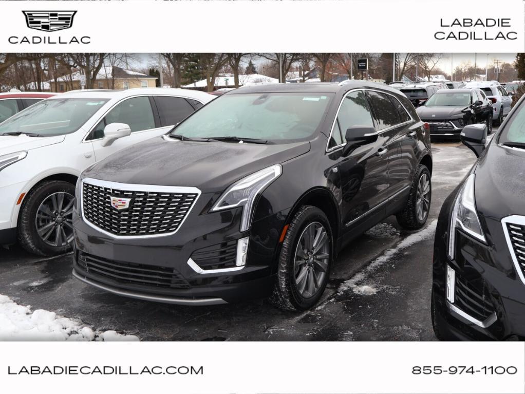 new 2025 Cadillac XT5 car, priced at $47,984