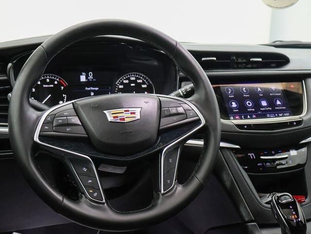 used 2025 Cadillac XT5 car, priced at $49,061