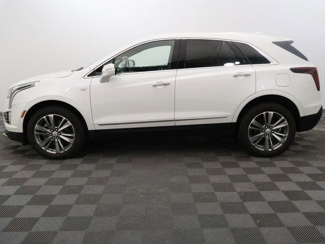 used 2025 Cadillac XT5 car, priced at $49,061
