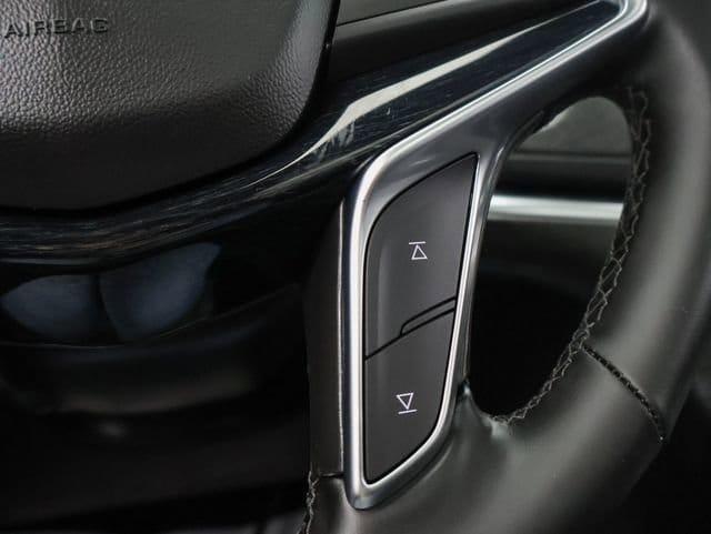 used 2025 Cadillac XT5 car, priced at $49,061