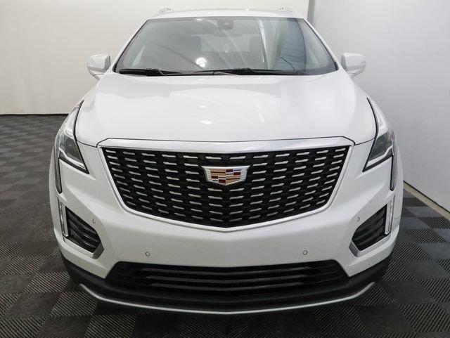 used 2025 Cadillac XT5 car, priced at $49,061