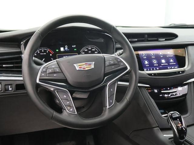 used 2025 Cadillac XT5 car, priced at $42,862