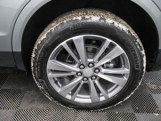 used 2025 Cadillac XT5 car, priced at $42,862