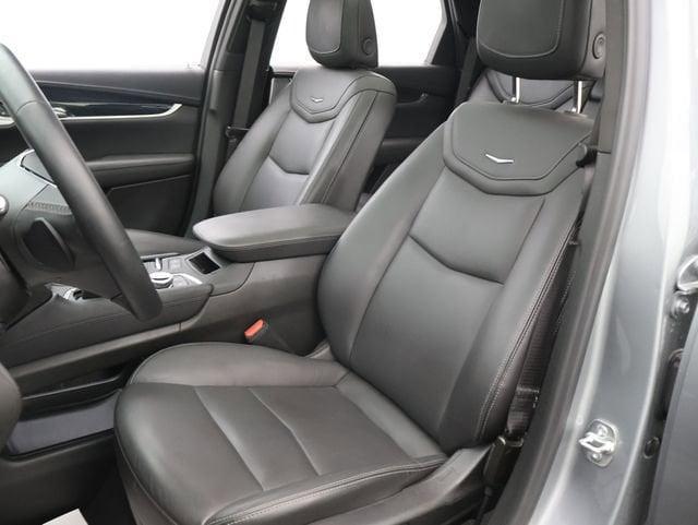 used 2025 Cadillac XT5 car, priced at $42,862