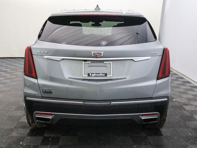 used 2025 Cadillac XT5 car, priced at $42,862