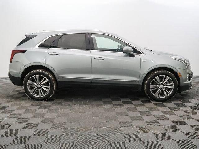 used 2025 Cadillac XT5 car, priced at $42,862