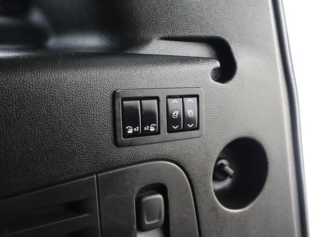 used 2015 Cadillac Escalade ESV car, priced at $18,521