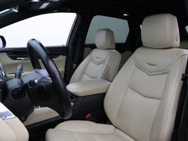 used 2017 Cadillac XT5 car, priced at $12,423