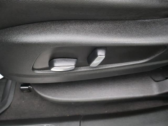 used 2020 Cadillac XT5 car, priced at $21,857