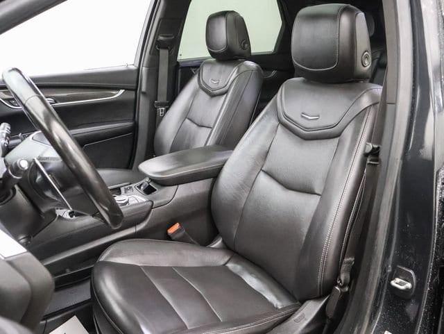 used 2020 Cadillac XT5 car, priced at $20,654