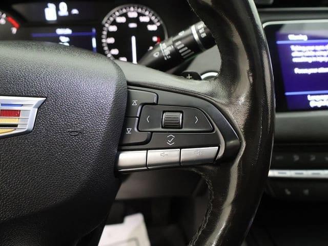 used 2020 Cadillac XT4 car, priced at $19,835