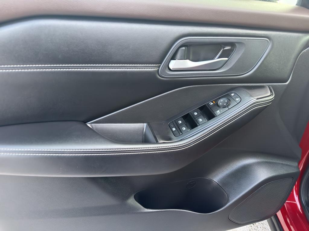 used 2023 Nissan Rogue car, priced at $24,990