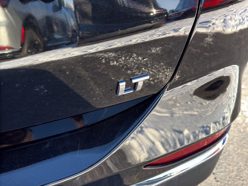 used 2020 Chevrolet Equinox car, priced at $12,995