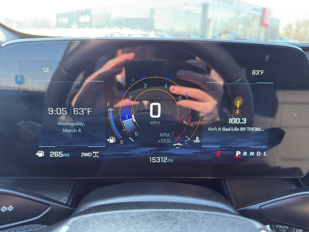 used 2025 Chevrolet Equinox car, priced at $27,195