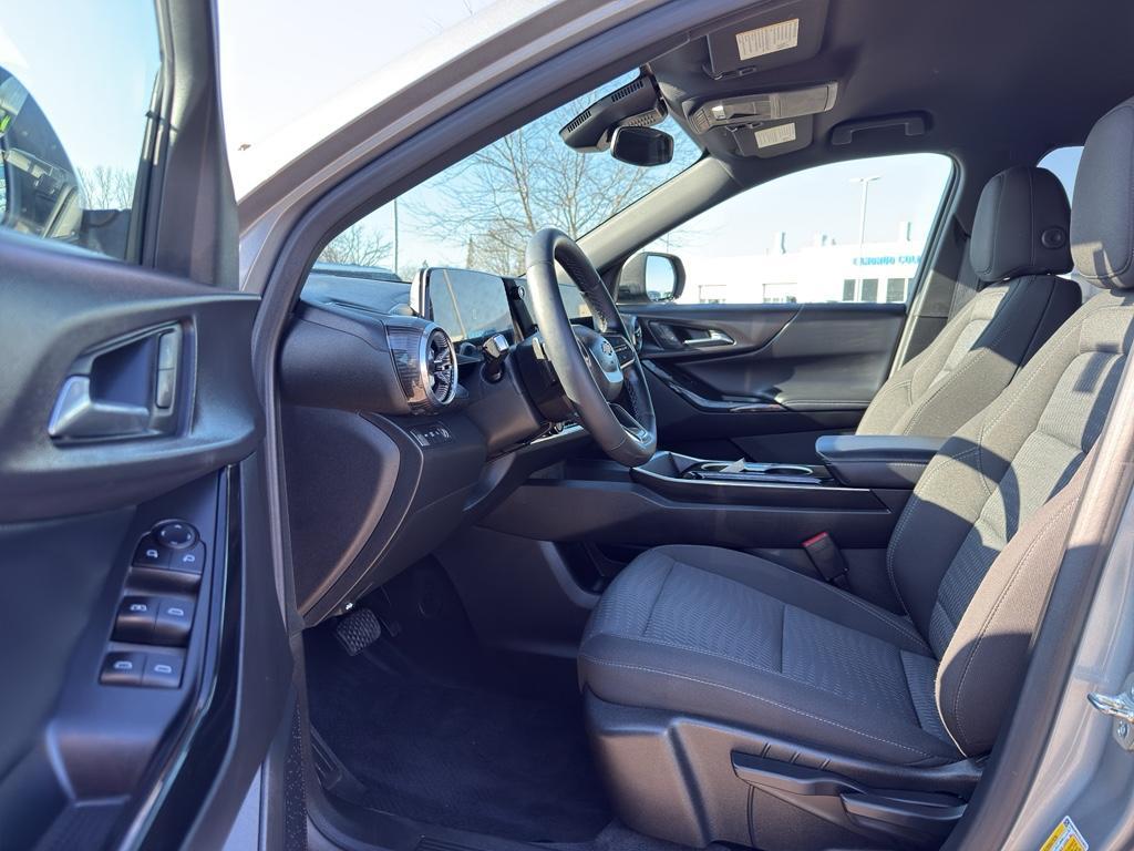 used 2025 Chevrolet Equinox car, priced at $27,195